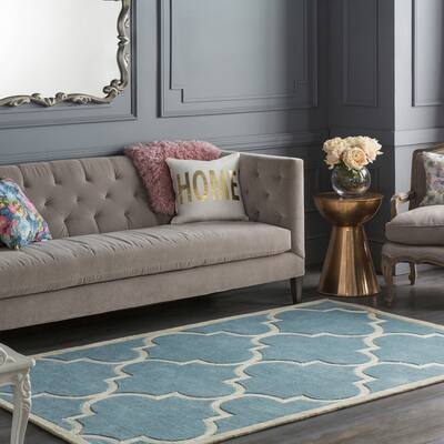 Colonial Home Blue Lattice Handmade Area Rug - 5' x 7'6"