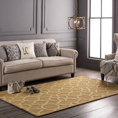 Colonial Home Yellow Geometric Handmade Area Rug - 8' x 11'