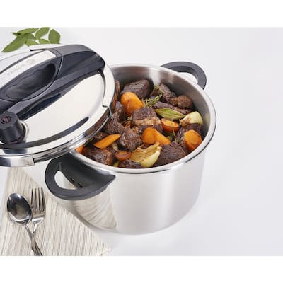 Fagor Helix 8 Quart Stovetop Pressure Cooker - Stainless Steel