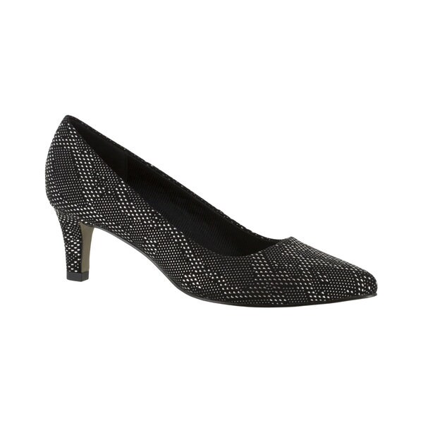 easy street pointe pumps