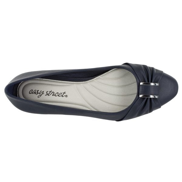 easy street eloise pump