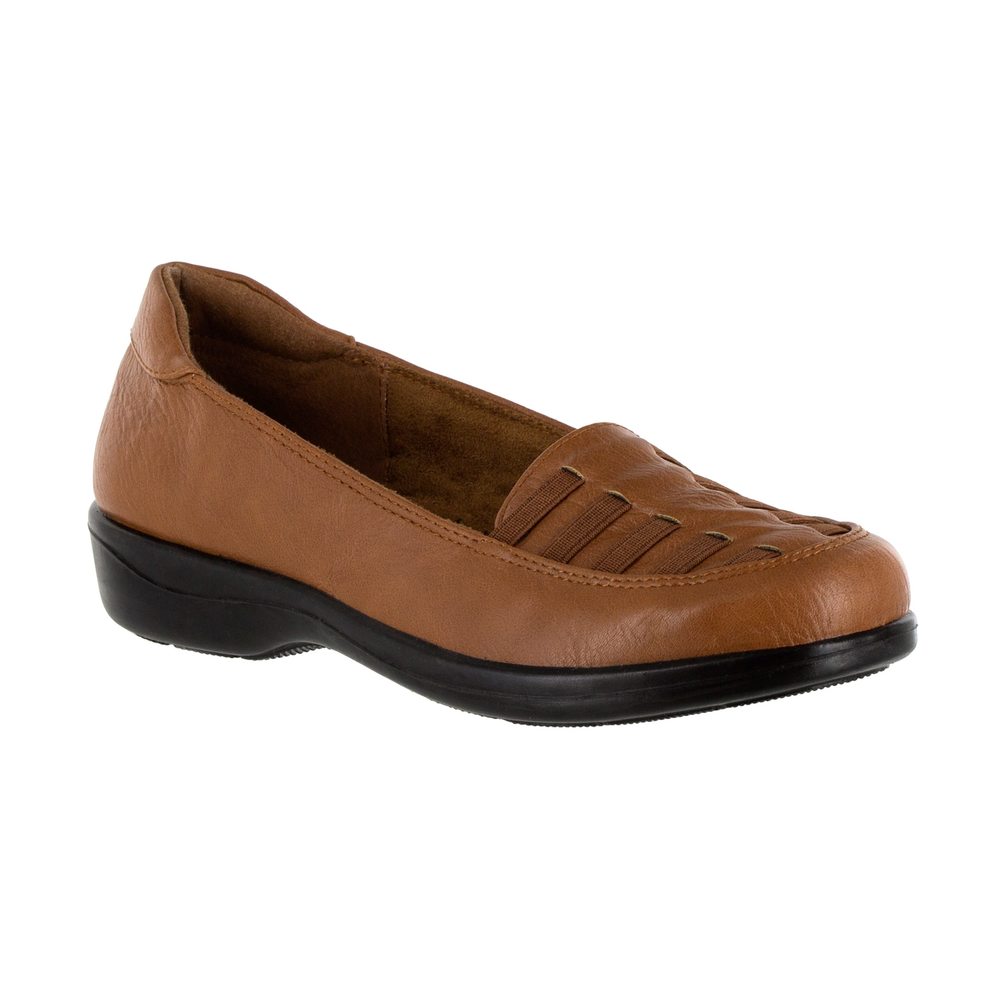easy street slip on shoes
