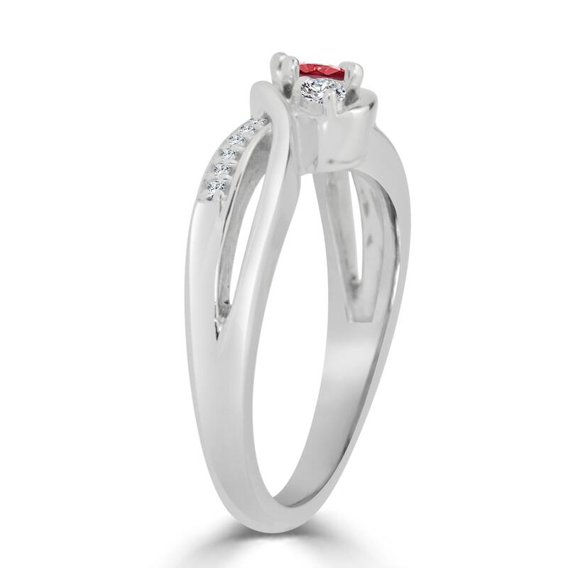 Auriya 2/5ct Red Ruby 1/10cttw 3-Stone Diamond Engagement Ring 14k Gold