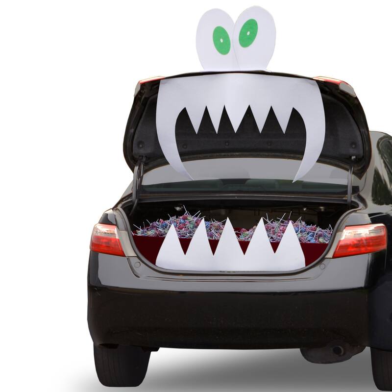 National Tree Company Halloween Freaky Fangs TRICKY TRUNKS Car Decoration Kit