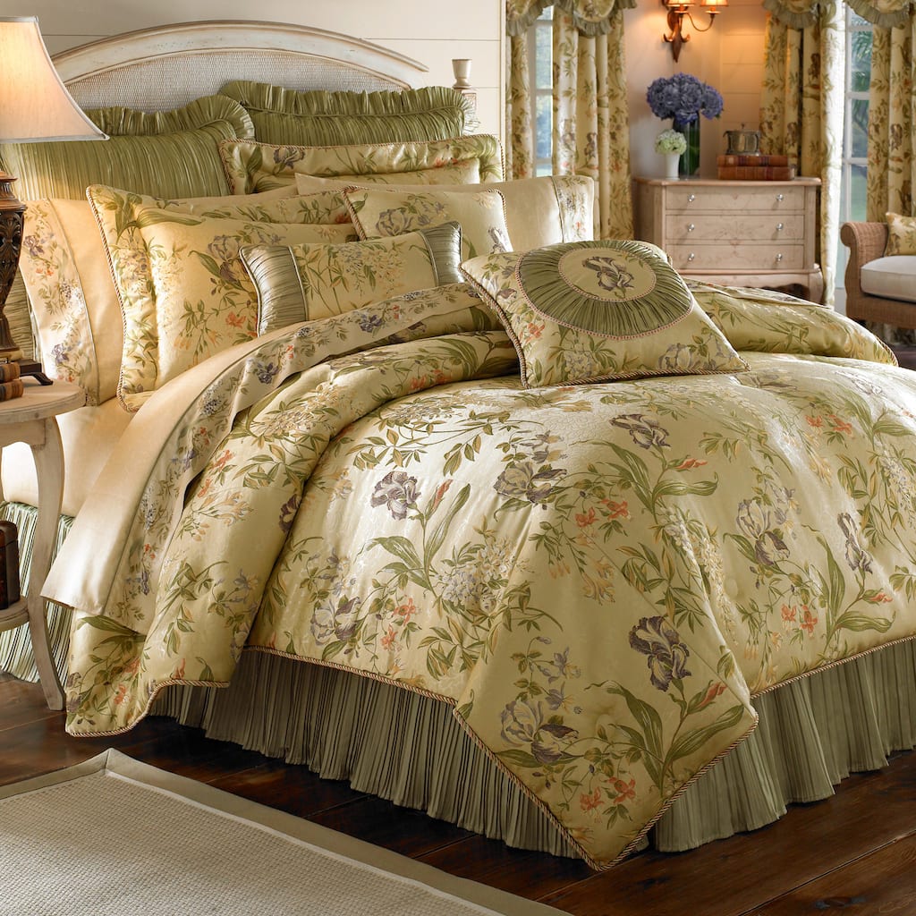 Croscill Iris 4 Piece Comforter Set