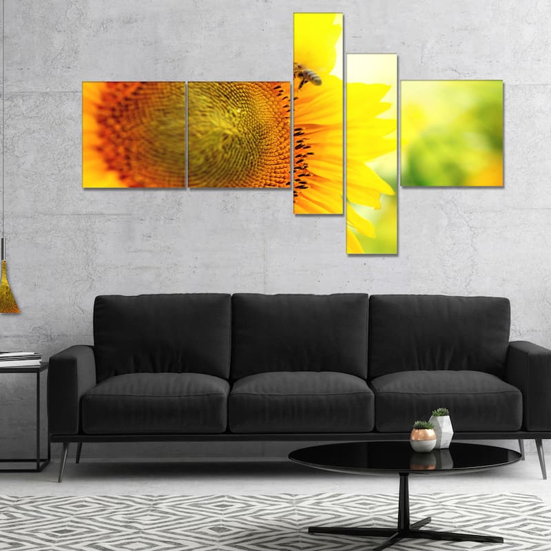 Designart "Sunflower Blooming on Field" Abstract Canvas Wall Art