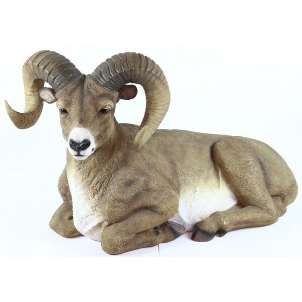 garden sheep statue