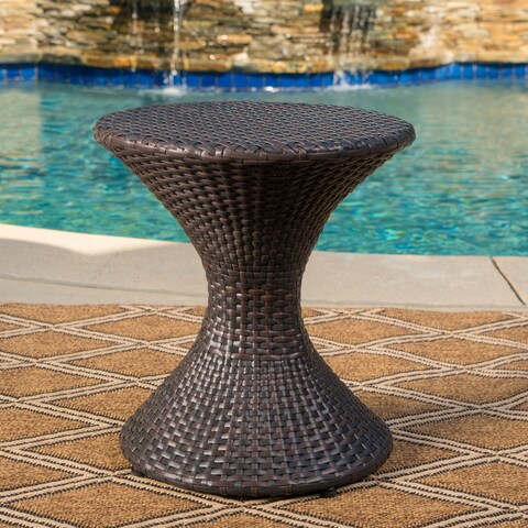 Round Outdoor Tables - Overstock