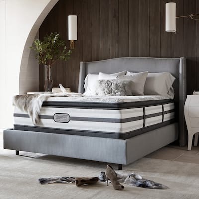 Beautyrest Platinum Angelica Luxury Firm Pillow-top 14.5-inch Queen-size Mattress Set
