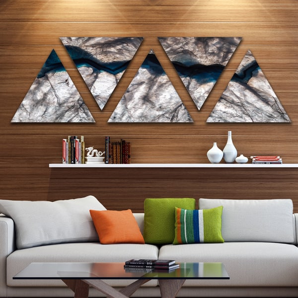 Shop Designart Backlit Mineral Macro Contemporary Triangle Canvas Wall Art Print 5 Panels On Sale Overstock 17007060 60 In Wide X 28 In High 5 Triangles