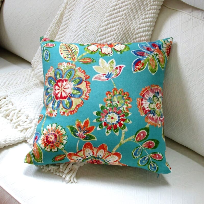 18-inch Indoor/Outdoor Daelyn Opal Tropical Island Hawaiian Beach Flower in Teal - Throw Pillow (Set of 2)