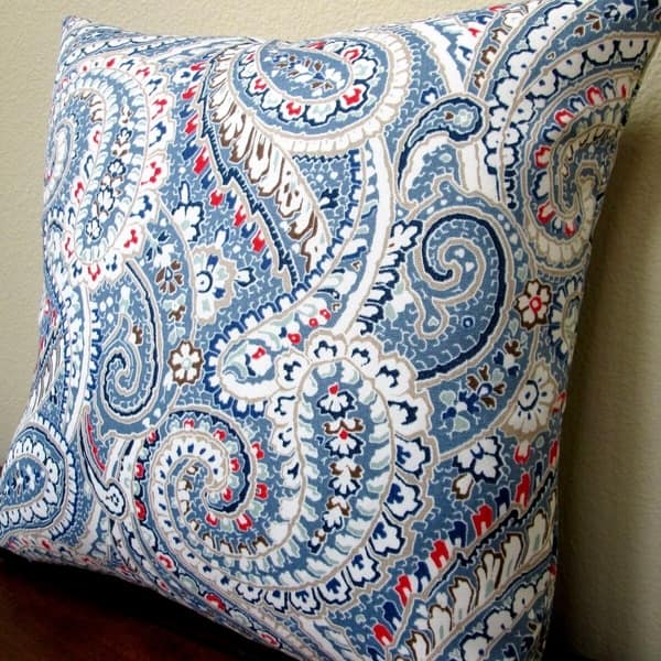 Artisan Pillows 18-inch Indoor/Outdoor Geometric Paisley in Blue Red -  Throw Pillow (Set of 2) - Bed Bath & Beyond - 17008335