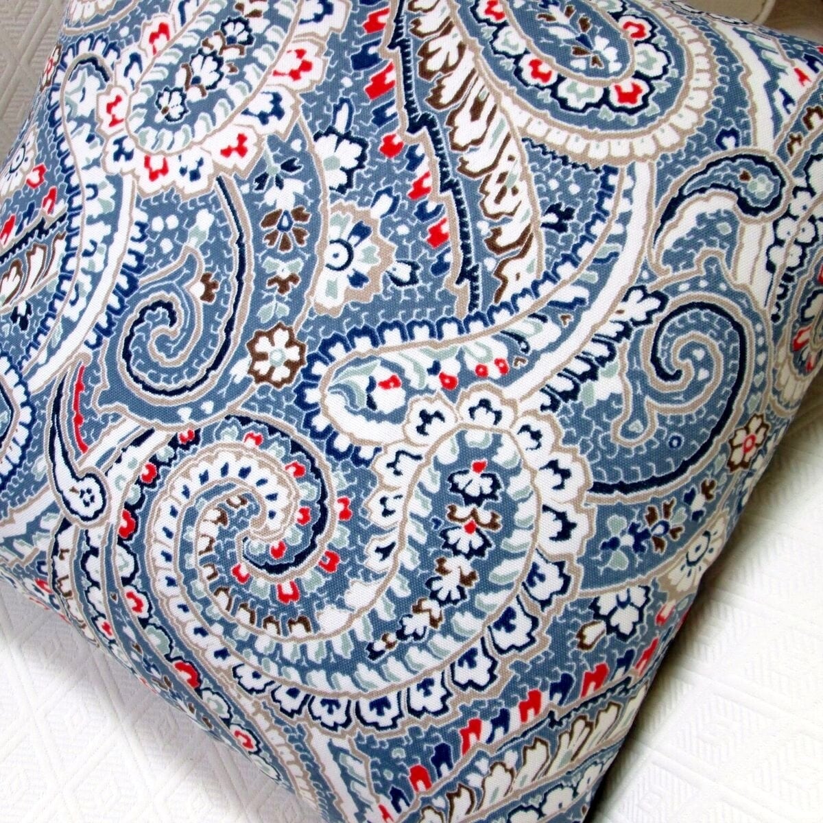 https://ak1.ostkcdn.com/images/products/17008337/Artisan-Pillows-18-inch-Indoor-Outdoor-Geometric-Paisley-in-Blue-Red-Pillow-Cover-Only-Set-of-2-6b9918bc-f9d2-4626-9c16-e7c3ac0e347b.jpg
