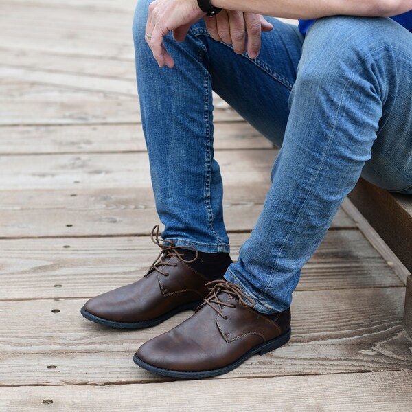 mens leather chukka