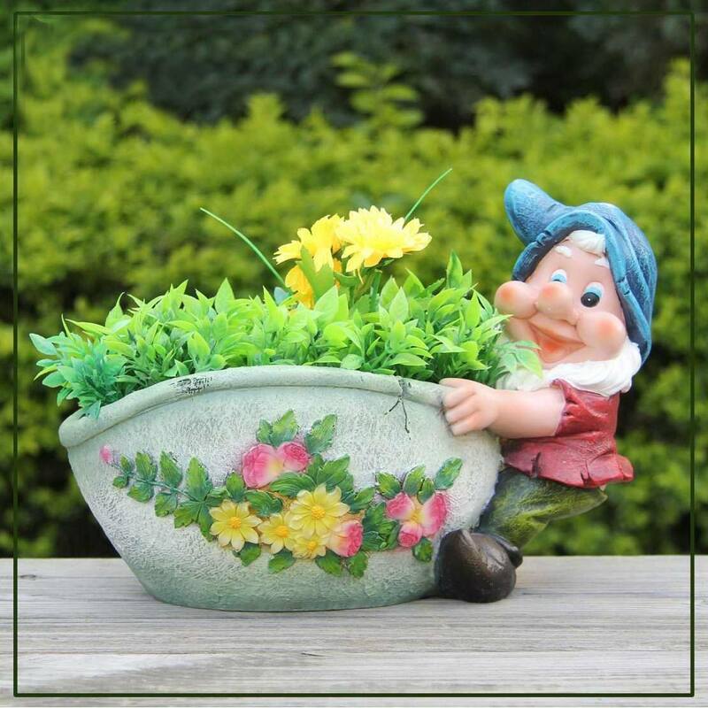 SINTECHNO Gnome Dragging The Flower Pot Planter