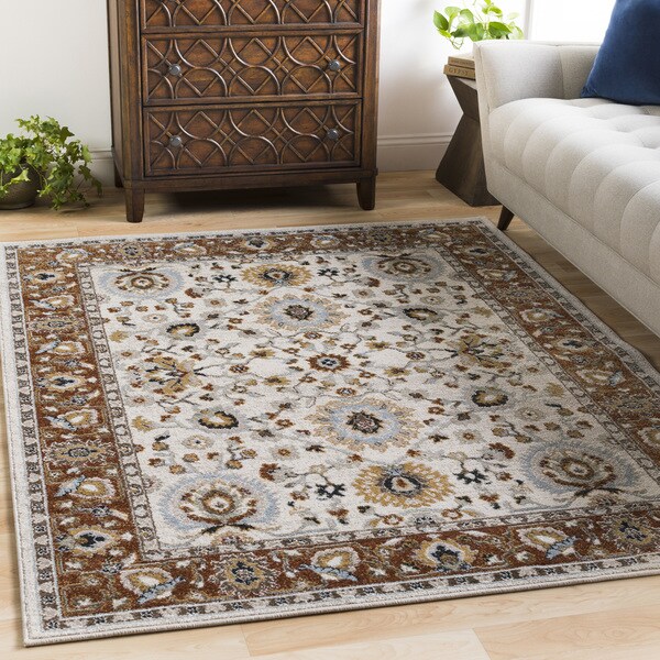 Weddall Burnt Orange Vintage Damask Area Rug (6'7 x 9'6) - 6'7" x 9'6"