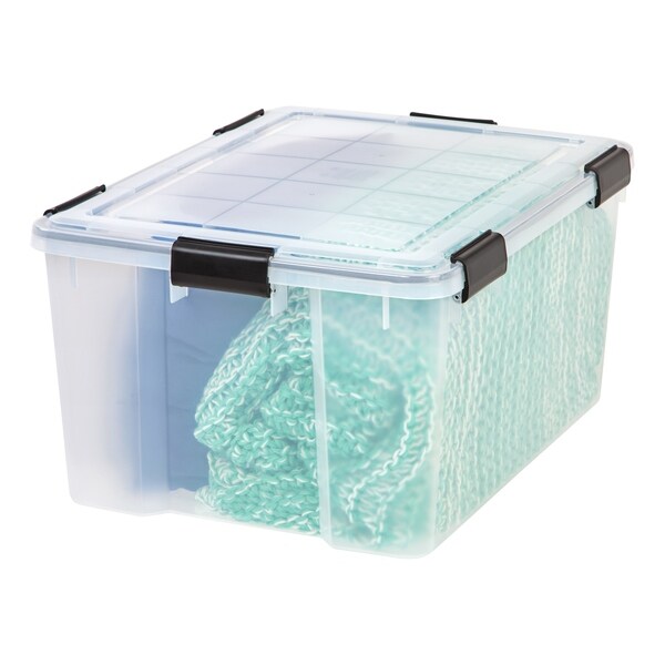 Shop Iris 62 Qt Weathertight Plastic Storage Bin Pack Of 4 62