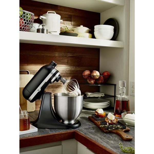 Kitchenaid artisan 5 qt deals stand mixer matte black