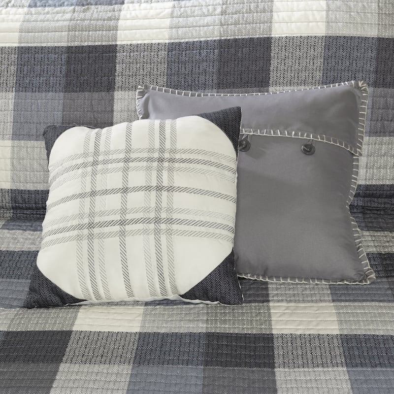 Madison Park Pioneer Grey 6 Piece Printed Herringbone Quilt Set with Throw Pillows