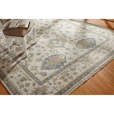 Umbria Ivory Wool Hand-knotted Rug