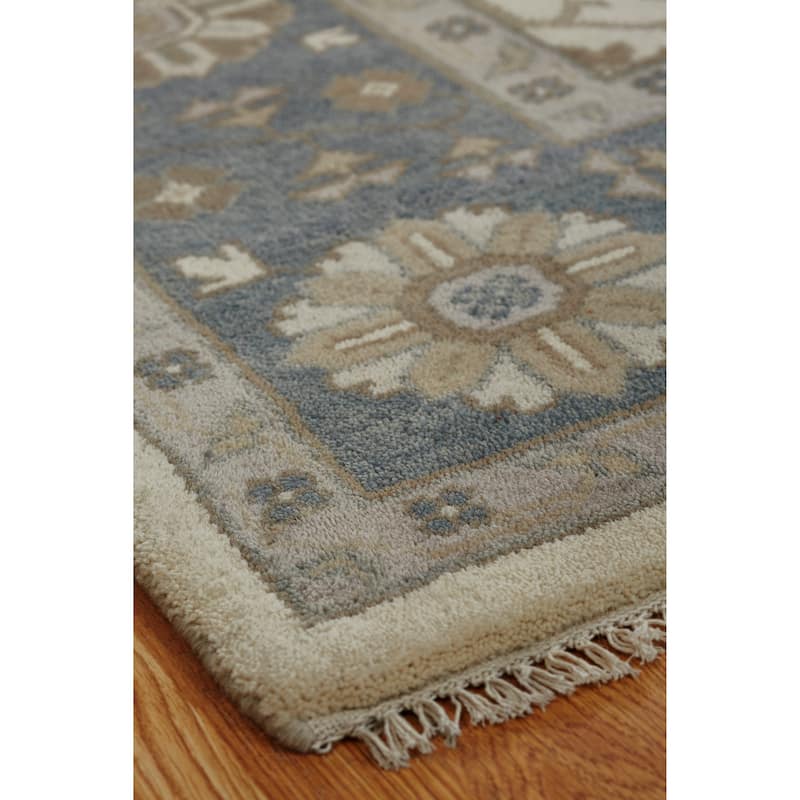 Hand-knotted Umbria Ivory/Blue Wool Rug
