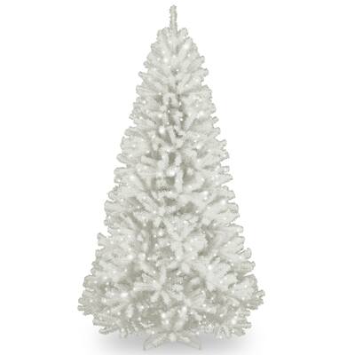 7.5-foot North Valley White Spruce Tree with Clear Lights - 7.5'