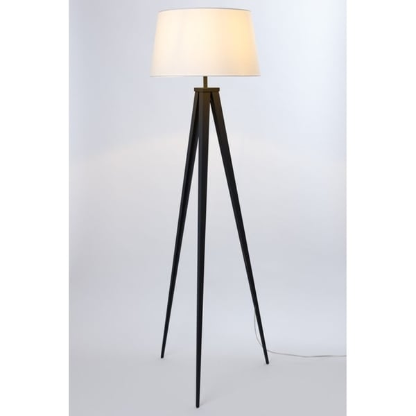 tripod style floor lamps