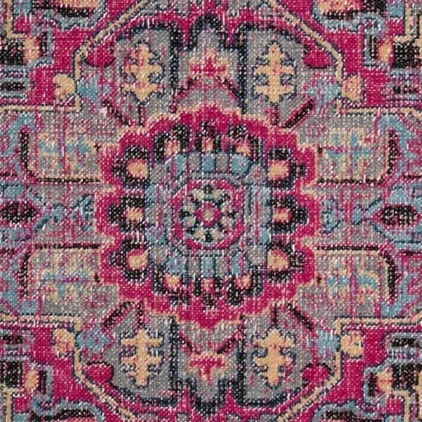 Momeni Jewel Traditional Medallion Area Rug