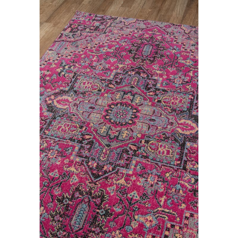 Momeni Jewel Traditional Medallion Area Rug