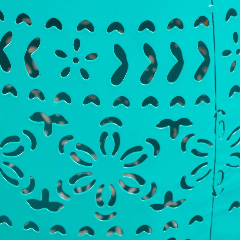 Christopher Knight Home Apollos Indoor 12" Lace Cut Iron Side Table