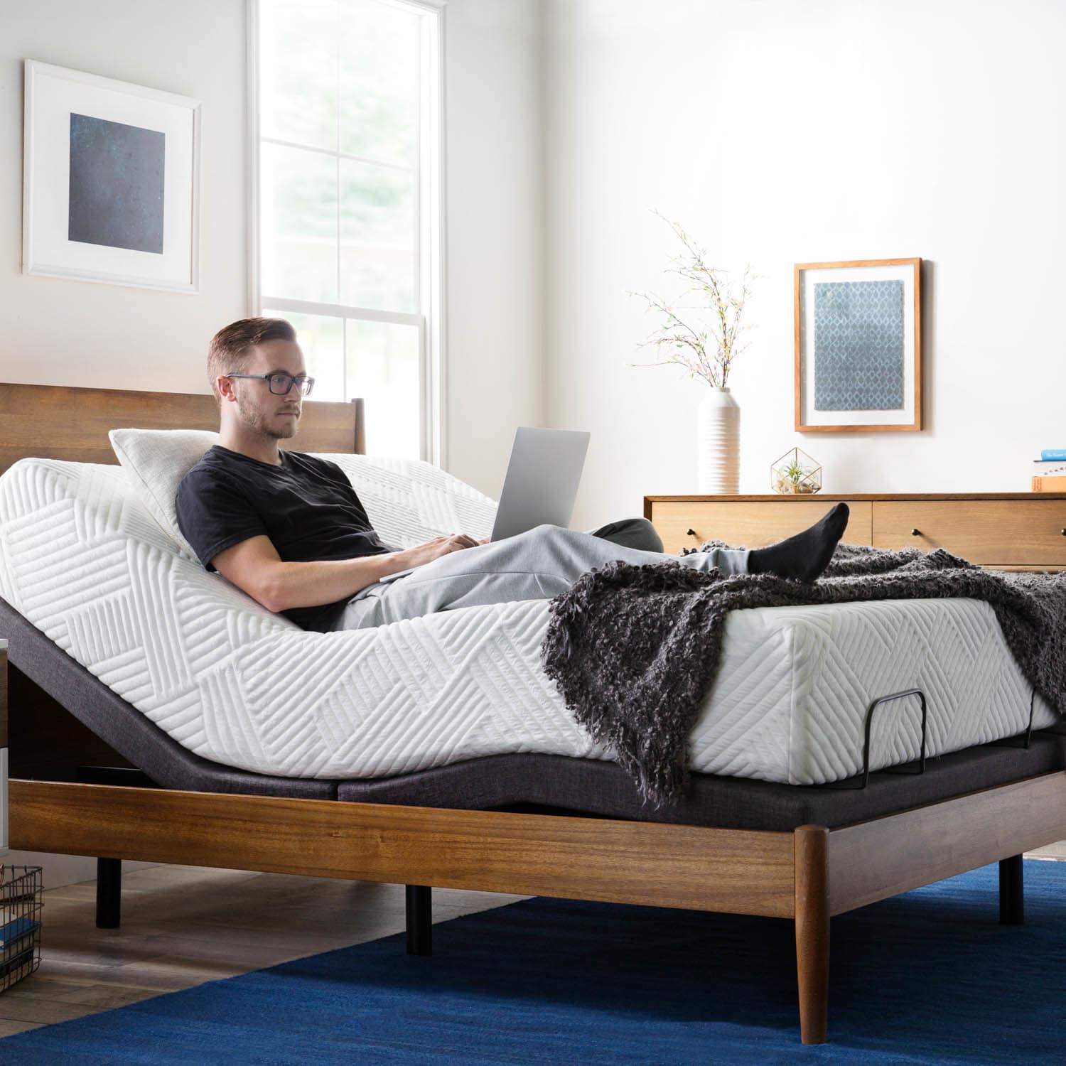 simmons maxipedic queen