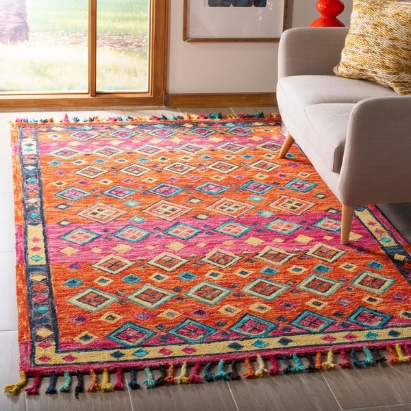 Safavieh Handmade Aspen Orange/ Fuchsia Wool Tassel Area Rug - 5' x 8'