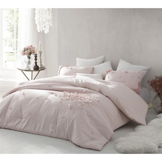 Shop Byb Petals Handsewn Comforter Soft Ice Pink Overstock