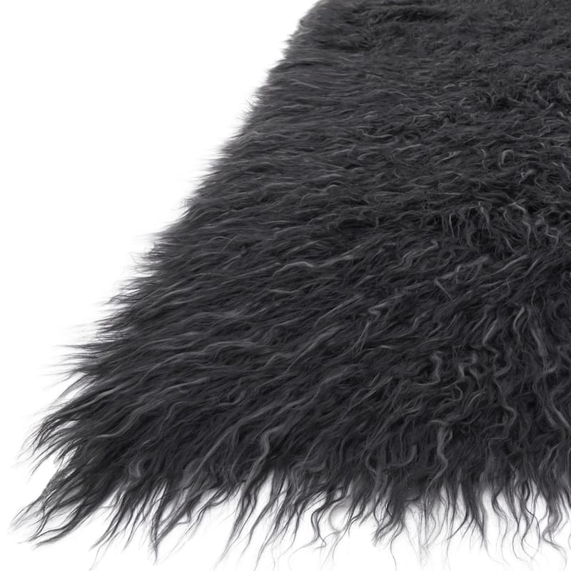 Alexander Home Faux Sheepskin Textured Shag Rug