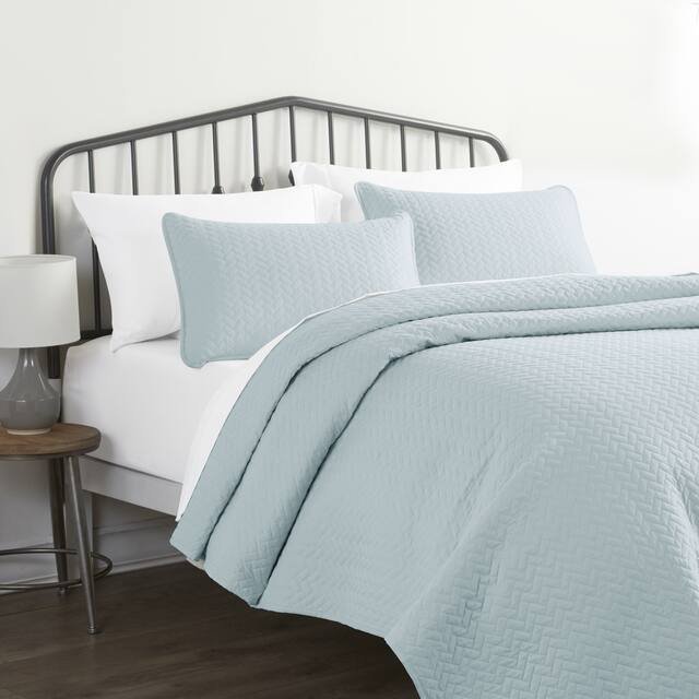 Soft Essentials Quilted Herringbone Coverlet Set - Light Blue - King