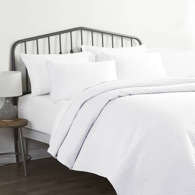 Soft Essentials Quilted Herringbone Coverlet Set - White - Twin