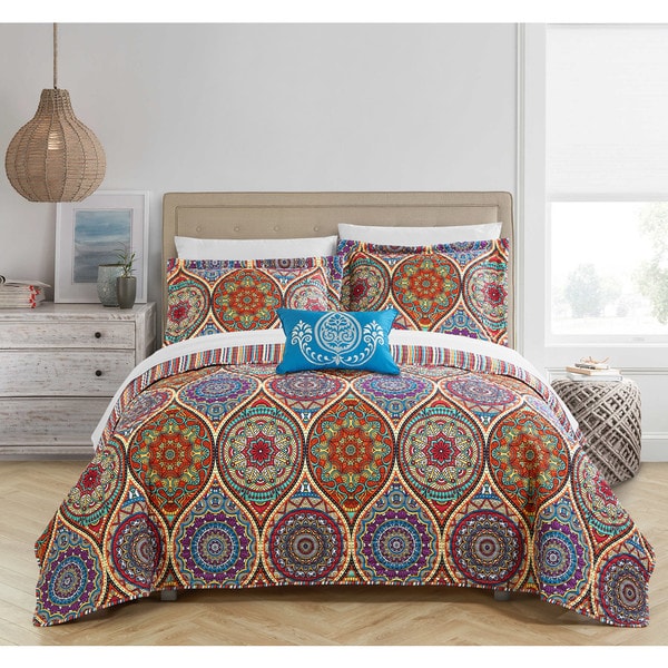 Chic Home Lena 8-Piece Reversible Globally Inspired Paisley Print Quilt and Sheet Set - Multi