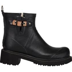 black short rubber boots