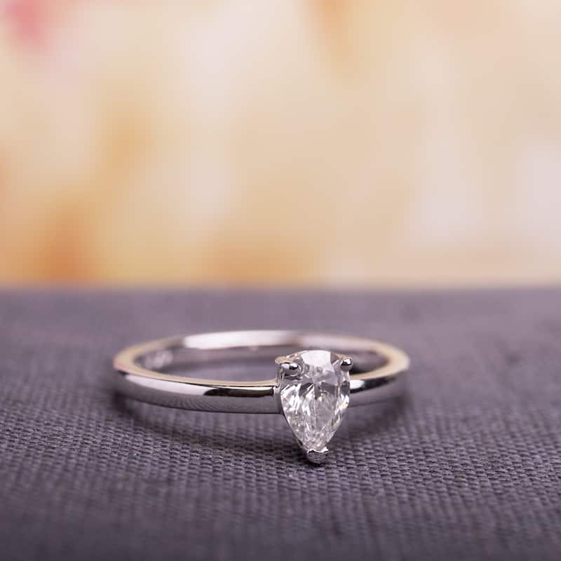 Miadora Signature Collection 14k White Gold 1/2ct TDW Pear-Cut Diamond Solitaire Engagement Ring