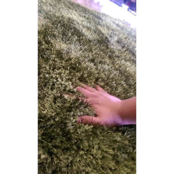Green Shag Area Rug Two Inch Pile Thick with Cotton Backing - 5' x 7'