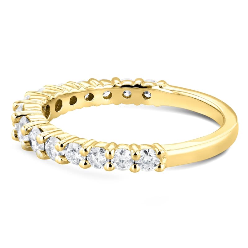 Annello by Kobelli 14k Yellow Gold 3/4 Carat TDW Graduated Diamonds Wedding Band