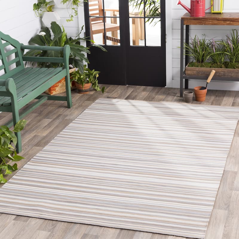 Giornico Classic Striped Indoor/ Outdoor Area Rug - 5' x 7'6"