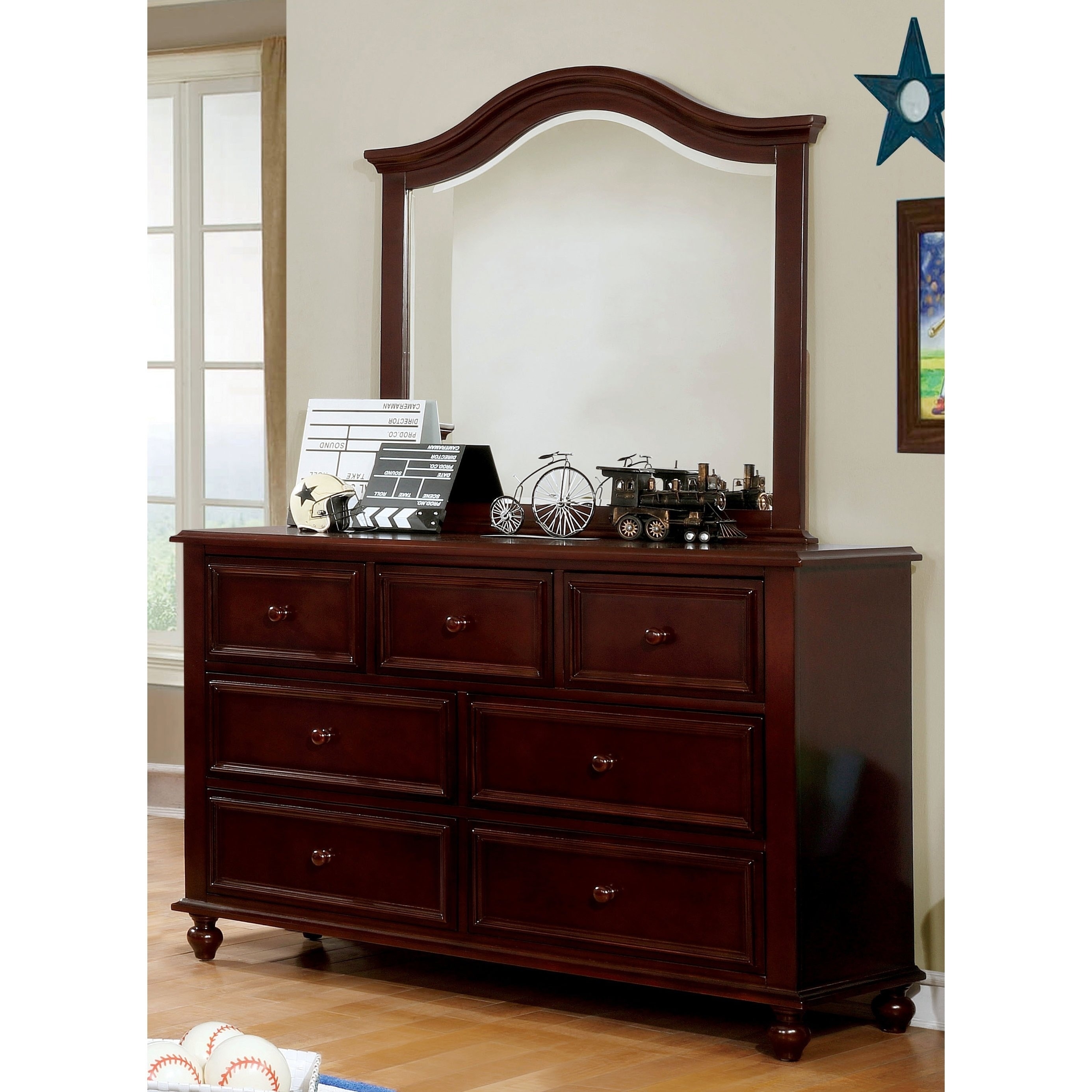 Shop Furniture Of America Dole Traditional 2 Piece Dresser And