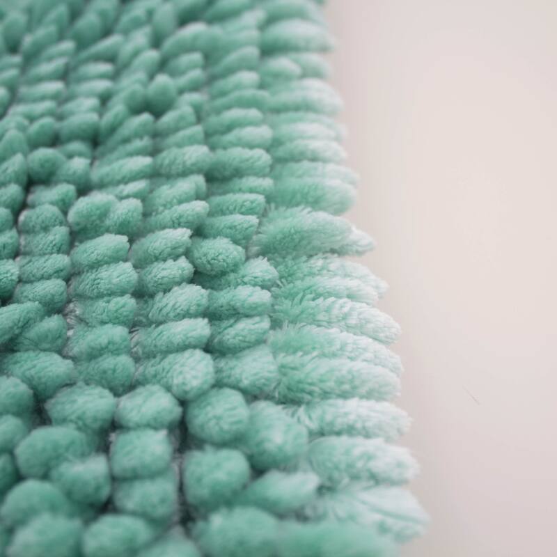 Jean Pierre Mega Butter Chenille 17" x 24" Bath Mat