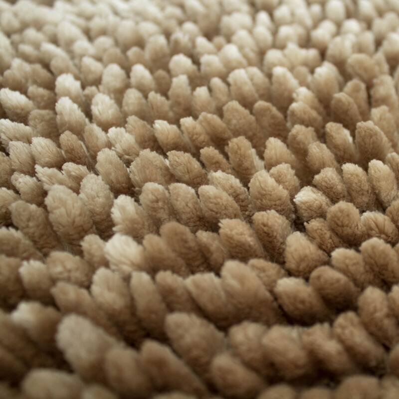 Jean Pierre Mega Butter Chenille 17" x 24" Bath Mat
