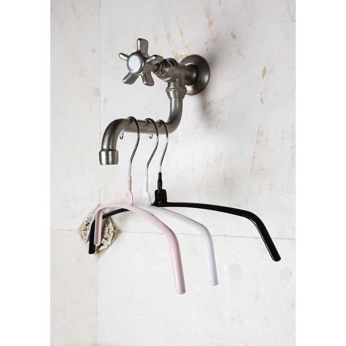 https://ak1.ostkcdn.com/images/products/17806634/Black-Rubberized-Ultra-Thin-Metal-Hangers-Space-Saving-Arched-Top-Hangers-with-Vinyl-Non-Slip-Coating-Chrome-Hook-5dae4e83-922d-4e08-a213-04d78c386940.jpg