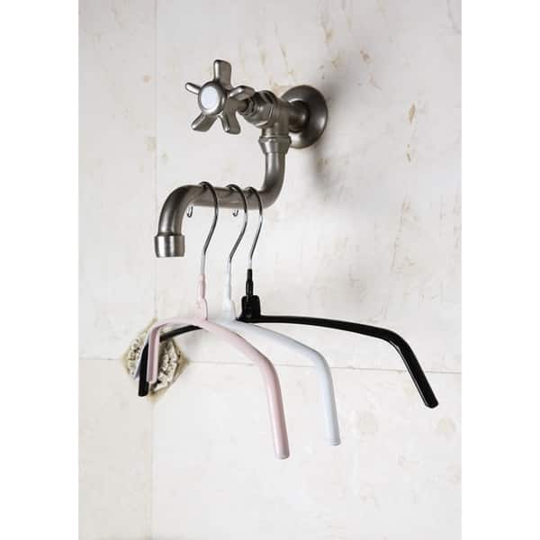 https://ak1.ostkcdn.com/images/products/17806634/Black-Rubberized-Ultra-Thin-Metal-Hangers-Space-Saving-Arched-Top-Hangers-with-Vinyl-Non-Slip-Coating-Chrome-Hook-5dae4e83-922d-4e08-a213-04d78c386940_600.jpg?impolicy=medium
