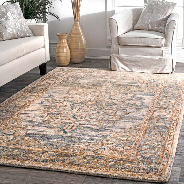 nuLOOM Beige Handmade Vintage Distressed Winter Medallion Wool Area Rug