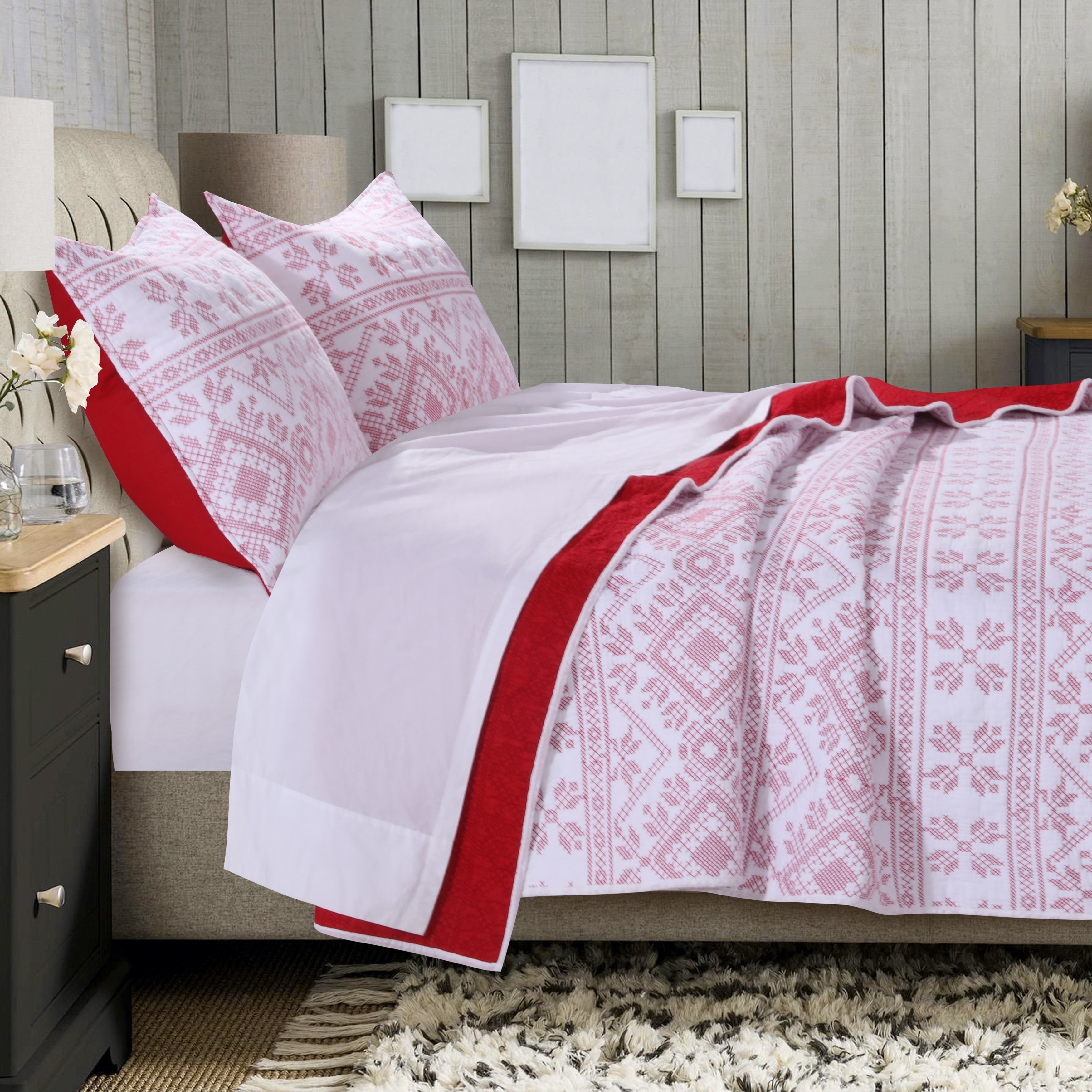 twin white coverlets quilts