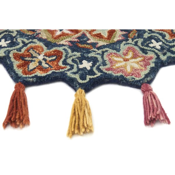 https://ak1.ostkcdn.com/images/products/17927930/Hand-hooked-Rosemarie-Navy-Blue-Rust-Wool-Rug-3-Round-Scallop-48381ea5-e61c-4aee-ba4b-fa2444964fde_600.jpg?impolicy=medium